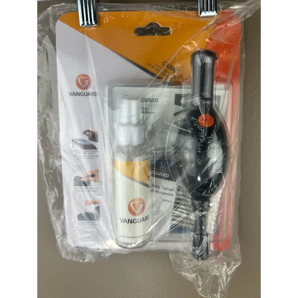Vanguard 6-in-1 Cleaning Kit for Camera- new